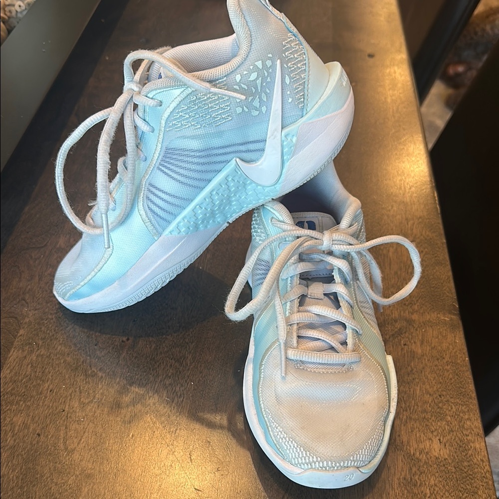 Nike Kids Light Blue and White Sneakers